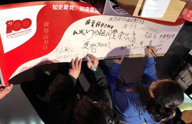 老公不愿意为我花钱怎么办？